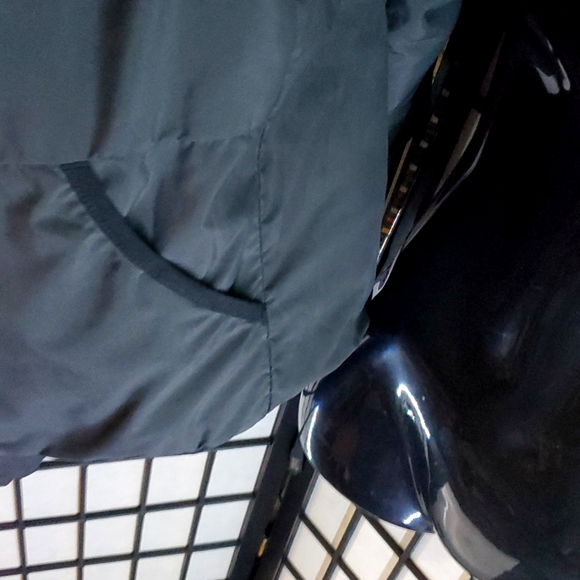 The north face size M youth/junior - Picture 4 of 8